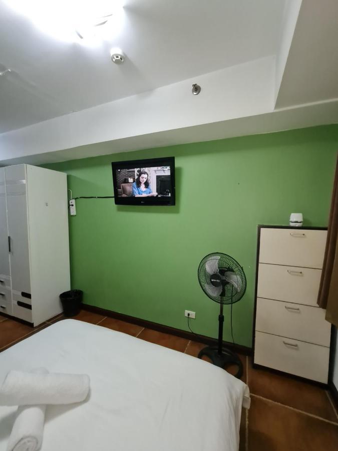Solemare Parksuites Condominium - Condo R Us Manila Exteriör bild