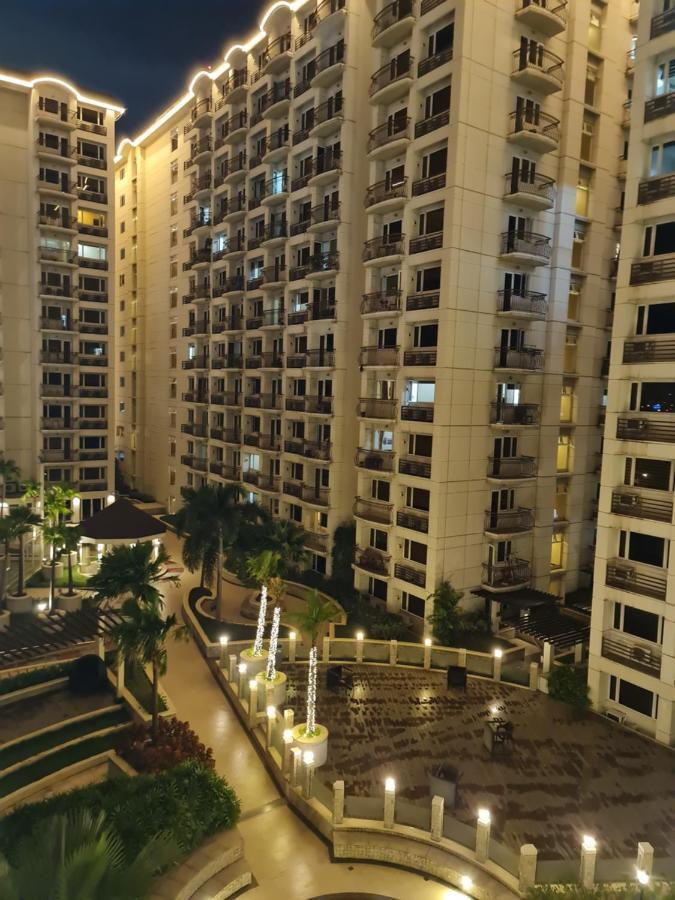Solemare Parksuites Condominium - Condo R Us Manila Exteriör bild