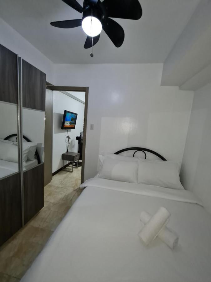 Solemare Parksuites Condominium - Condo R Us Manila Exteriör bild