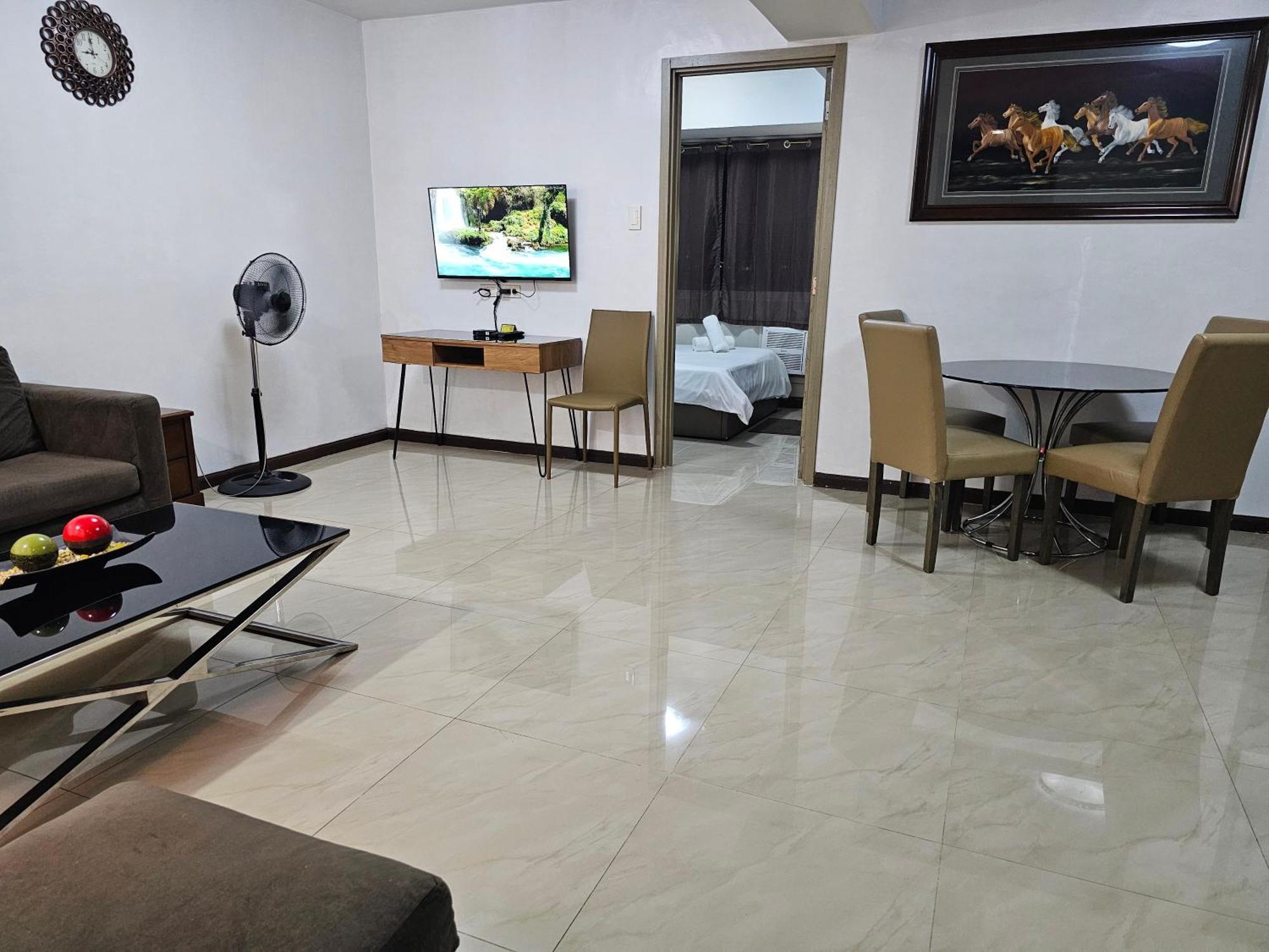 Solemare Parksuites Condominium - Condo R Us Manila Exteriör bild