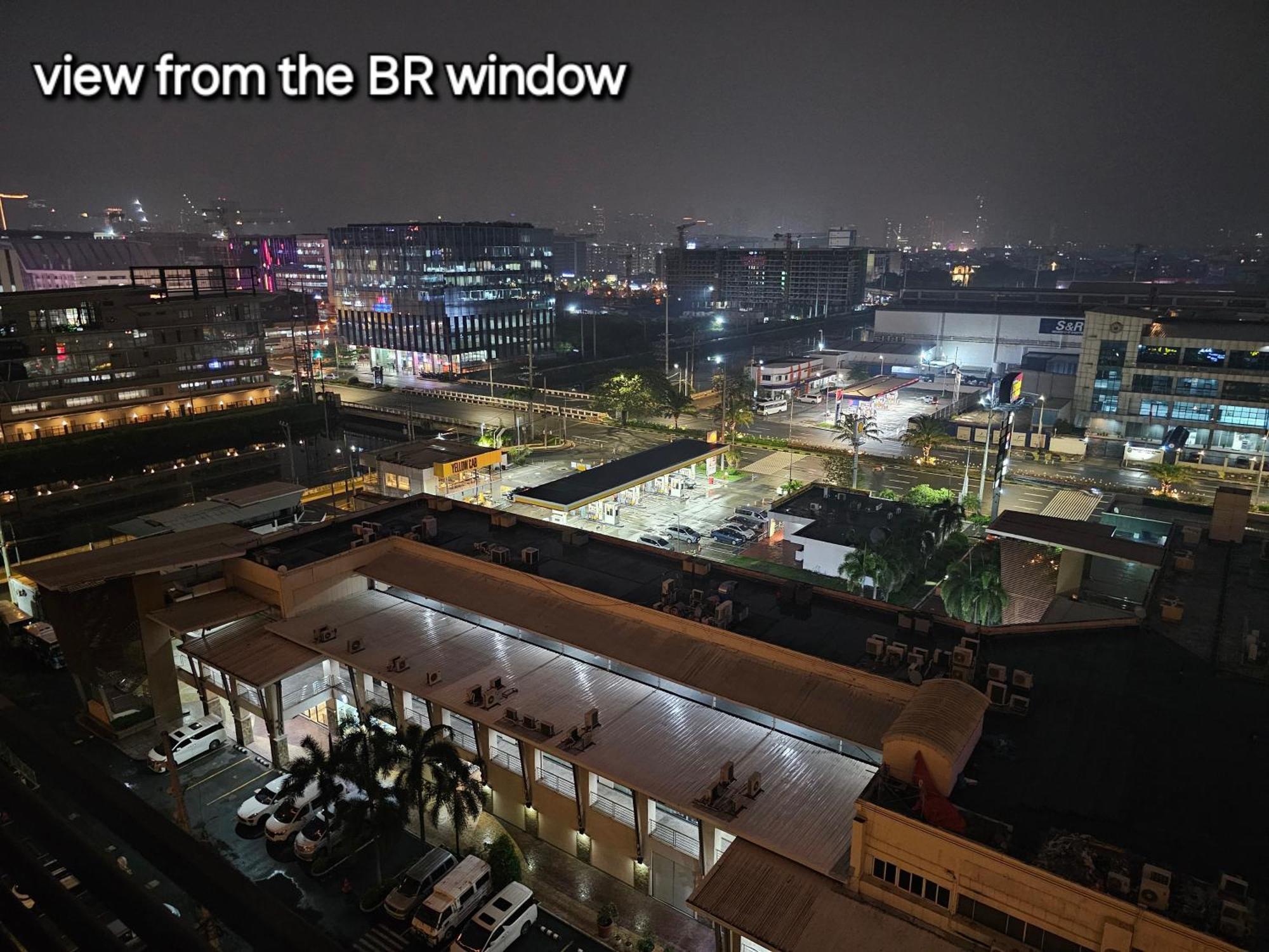 Solemare Parksuites Condominium - Condo R Us Manila Exteriör bild