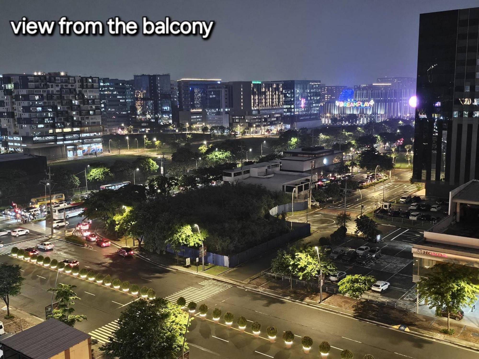 Solemare Parksuites Condominium - Condo R Us Manila Exteriör bild